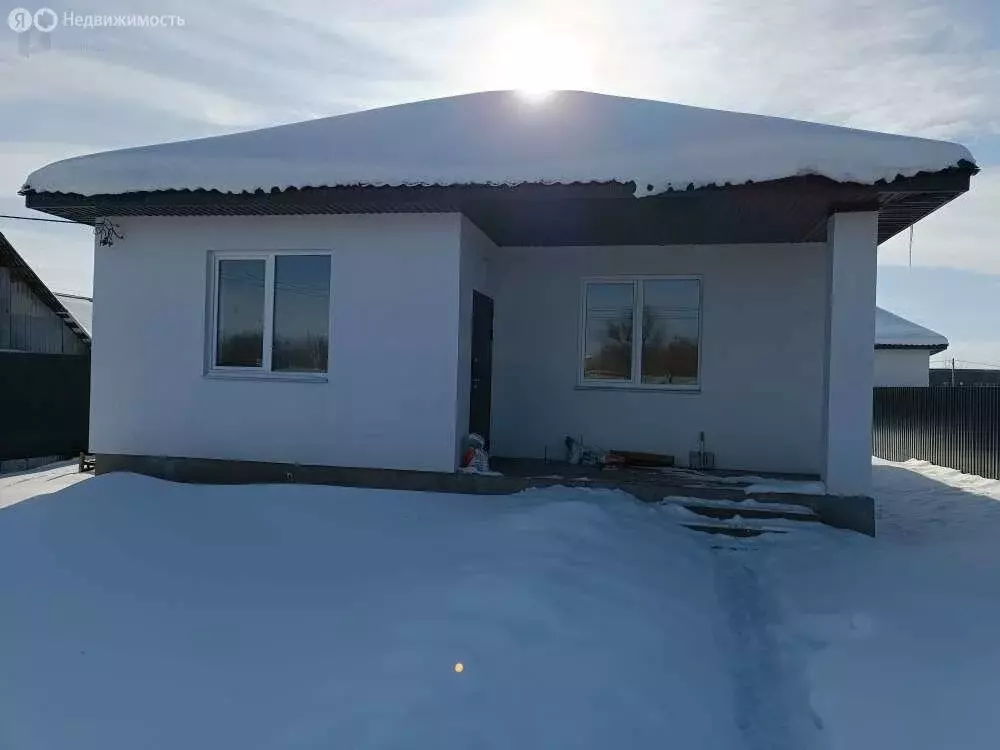 Дом в Волжский район, село Лопатино (95 м) - Фото 1