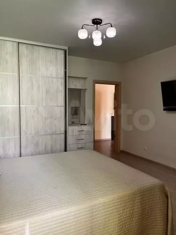 2-к. квартира, 70 м, 7/11 эт. - Фото 1