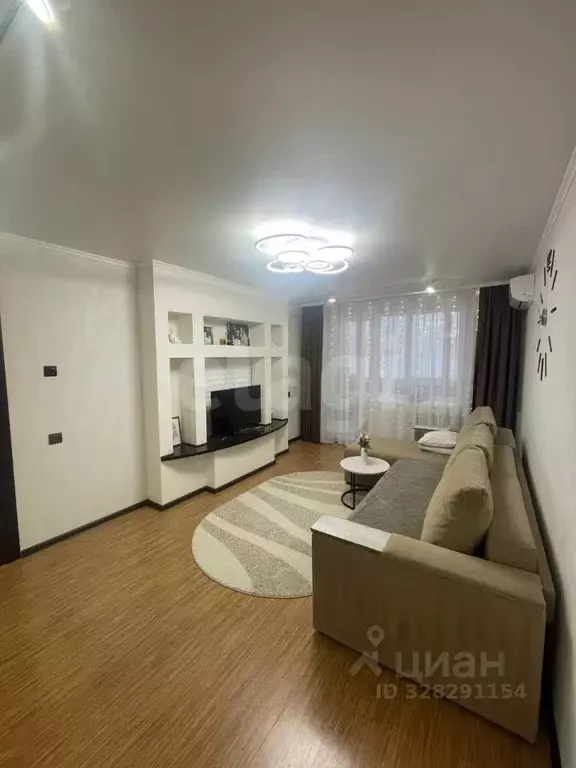 2-к кв. Башкортостан, Нефтекамск ул. Строителей, 19А (53.6 м) - Фото 0