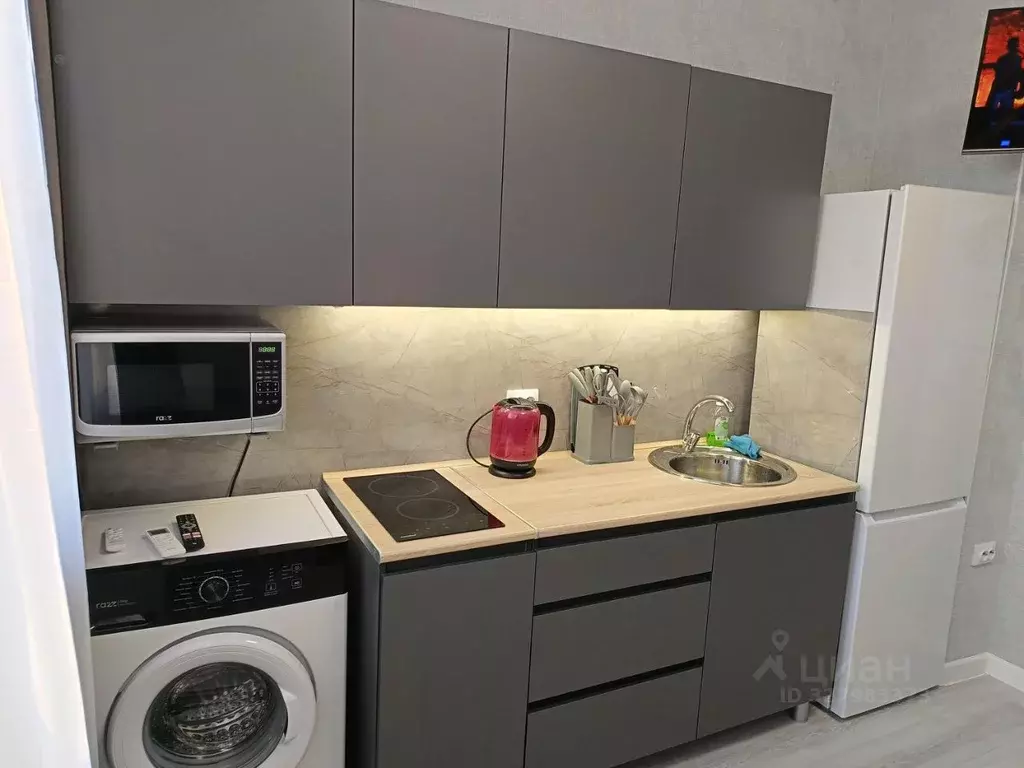 Студия Адыгея, Тахтамукайский район, Яблоновский пгт Морская ул., 3 ... - Фото 1