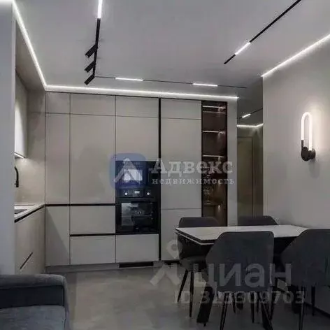 2-к кв. Тюменская область, Тюмень ул. 50 лет Октября, 57Бк2 (73.0 м) - Фото 1