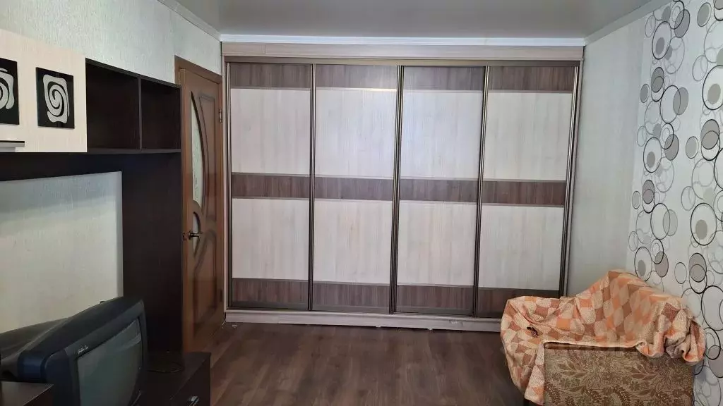 1-к кв. Брянская область, Брянск Новозыбковский пер., 9 (31.0 м) - Фото 0