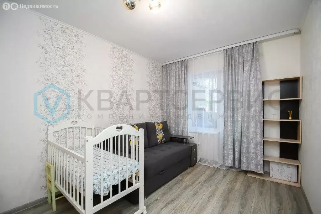 3-комнатная квартира: Омск, улица Туполева, 3В (63 м) - Фото 1