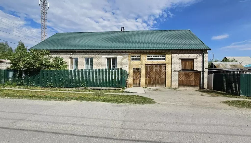 Дом в Свердловская область, Полевской ул. Меркулова, 41 (96 м) - Фото 1