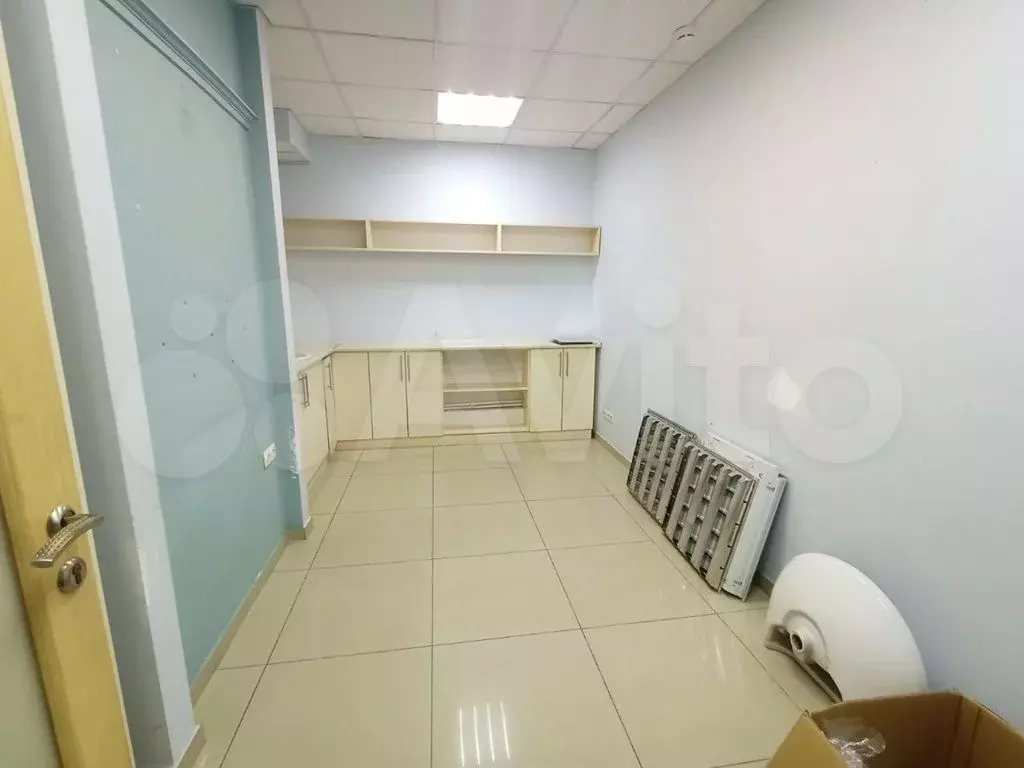 Студия Красоты с Раковиной в Бизнес Центре, 15 м - Фото 1