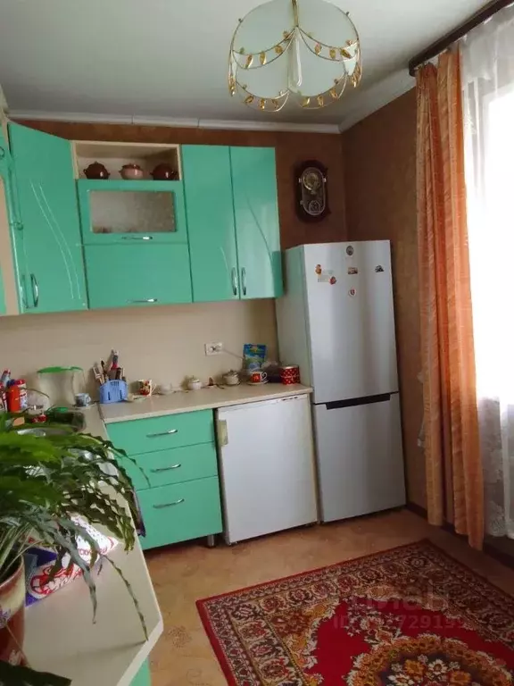 2-к кв. Хакасия, Черногорск Октябрьская ул., 102 (55.0 м) - Фото 1