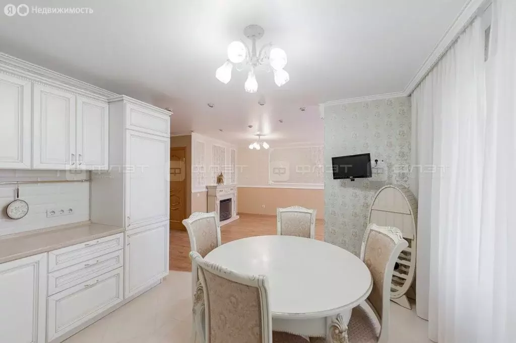 3-комнатная квартира: Казань, улица Академика Завойского, 25 (91.5 м) - Фото 2