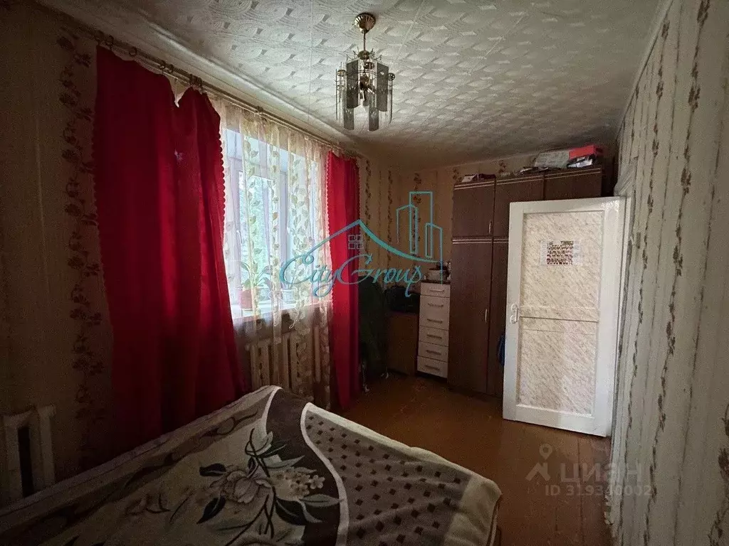 3-к кв. Оренбургская область, Кувандык Индустриальная ул., 2 (49.6 м) - Фото 1