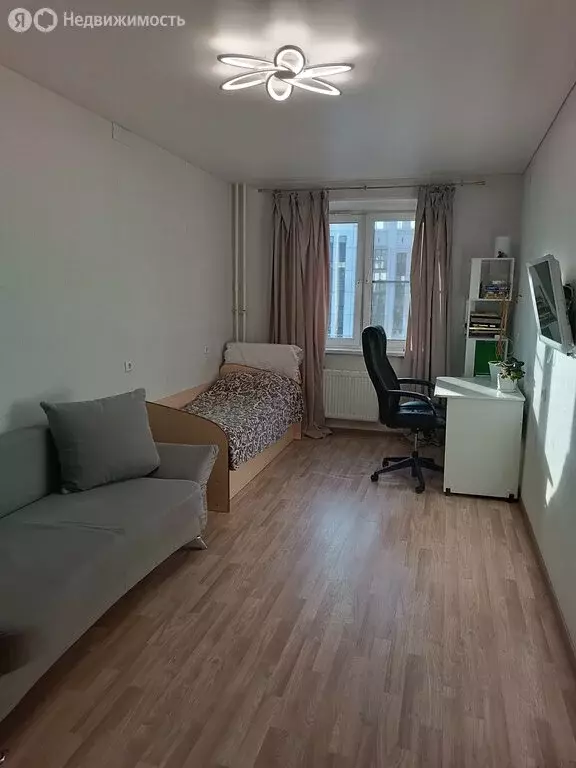 2-комнатная квартира: Челябинск, улица Овчинникова, 20 (64.9 м) - Фото 1