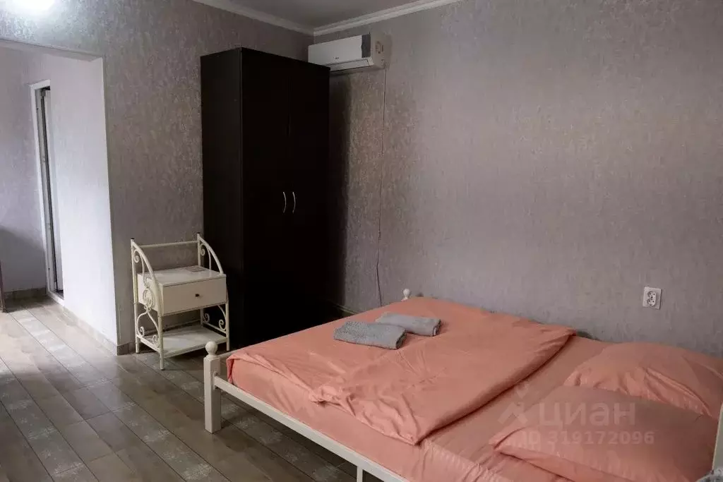 Комната Краснодарский край, Сочи Адлер жилрайон, ул. Чкалова, 10/5А - Фото 1