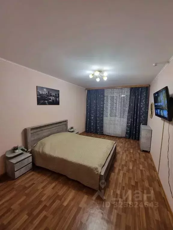 3-к кв. Курская область, Курск просп. Вячеслава Клыкова, 75 (80.0 м) - Фото 2