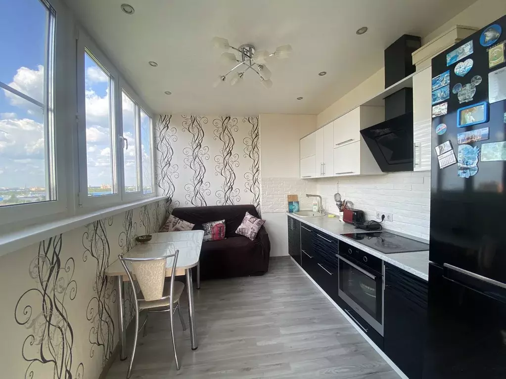 Продаётся 3-к квартира, 71.4 м - Фото 0