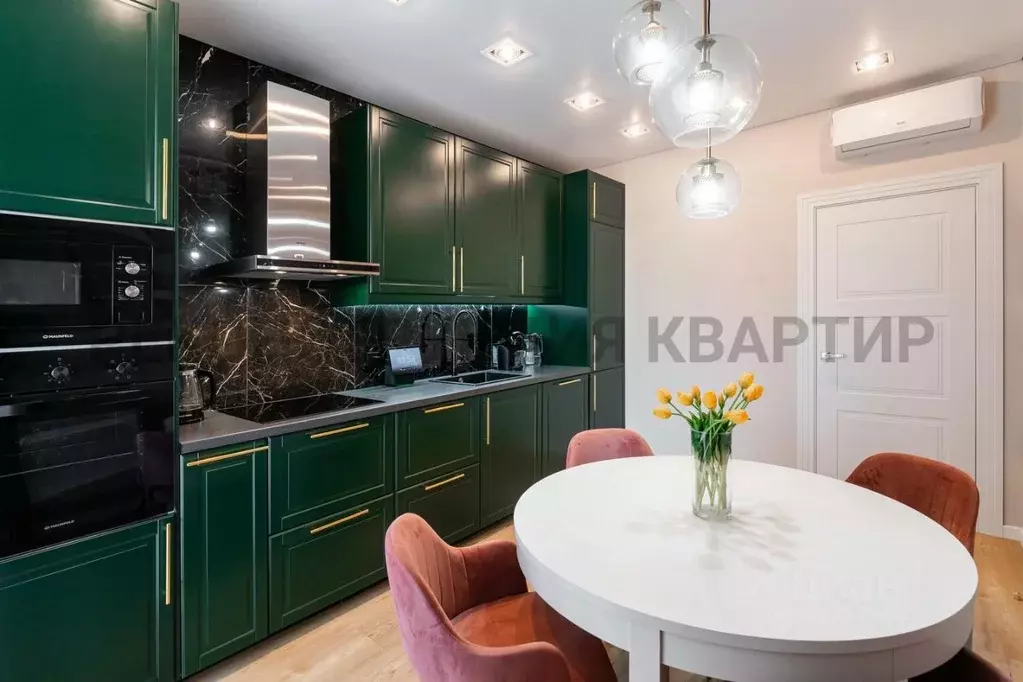 2-к кв. Омская область, Омск ул. Красный Путь, 105В (76.6 м) - Фото 2