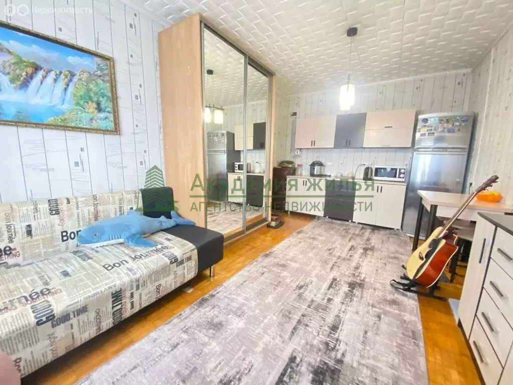 1к в 8-комнатной квартире (16.8 м) - Фото 1