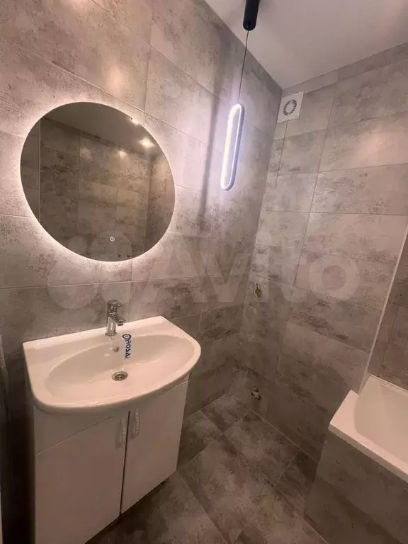 1-к. квартира, 35 м, 1/10 эт. - Фото 1
