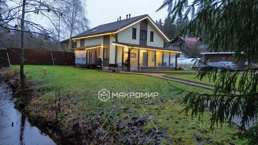 Дом в Санкт-Петербург, Санкт-Петербург, Зеленогорск просп. Ленина, 58 ... - Фото 2