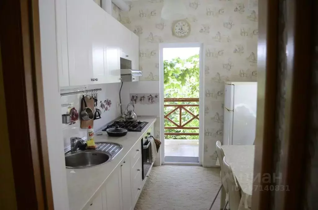 Комната Крым, Алушта ул. Саранчева, 14 - Фото 2