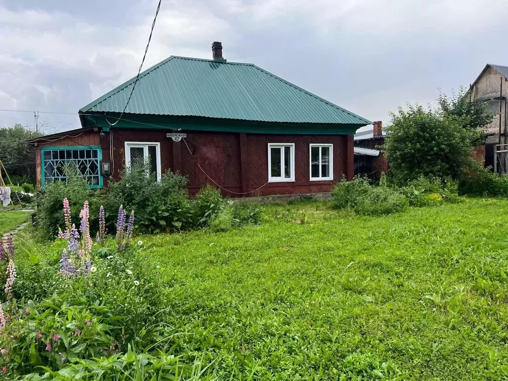 Дом в Кемеровская область, Калтан Набережная ул., 42 (47 м) - Фото 1