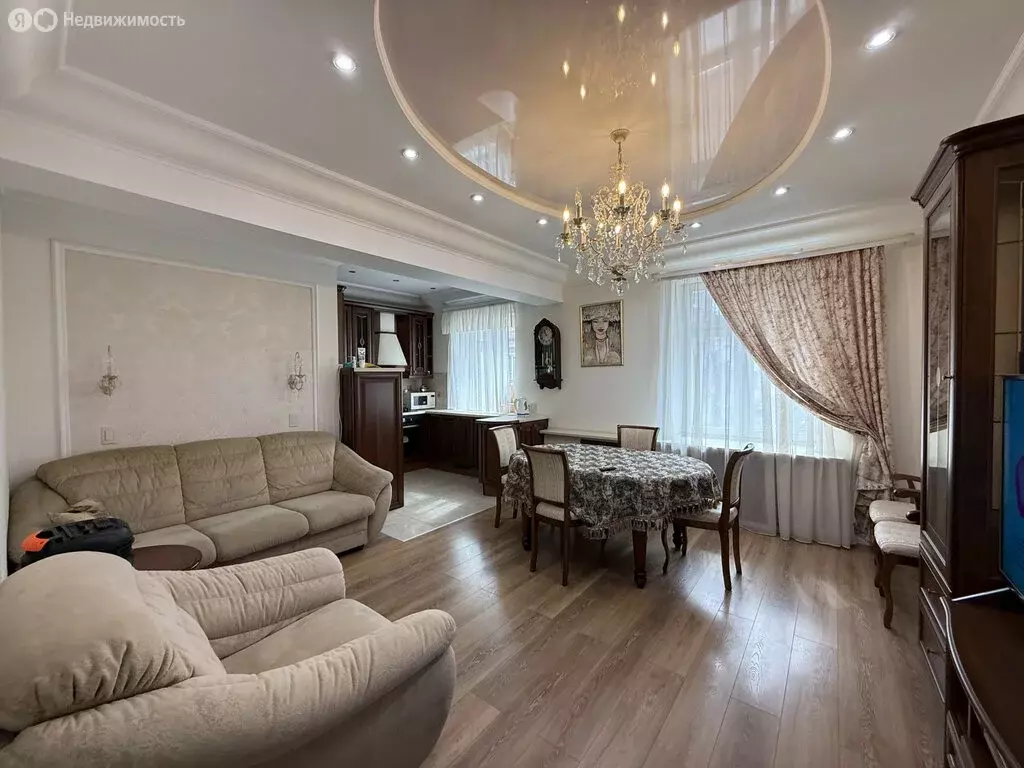3-комнатная квартира: Киров, Ленинский район, улица Щорса, 42 (71.4 м) - Фото 1