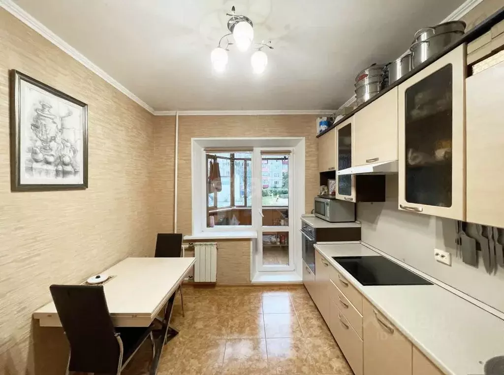 4-к кв. Ханты-Мансийский АО, Сургут ул. Мелик-Карамова, 25/2 (88.7 м) - Фото 1