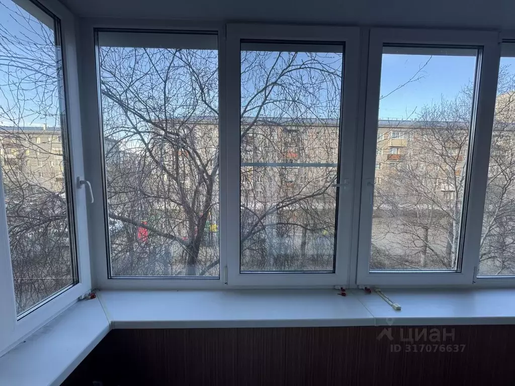 3-к кв. Бурятия, Улан-Удэ ул. Пушкина, 12 (58.0 м) - Фото 0