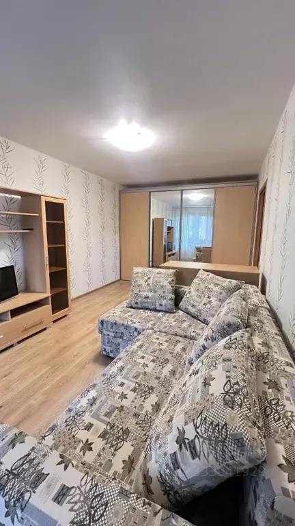 2-к кв. Москва ул. Героев Панфиловцев, 37К4 (44.5 м) - Фото 1