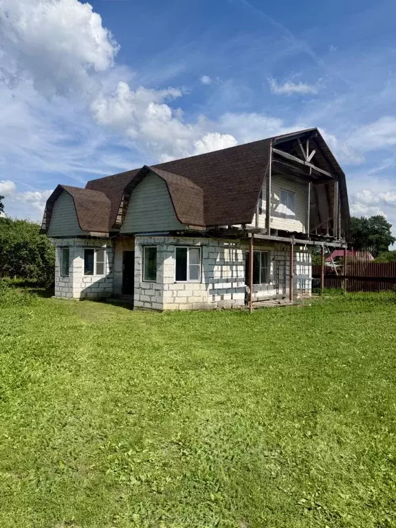 Дом в Ленинградская область, Гатчинский муниципальный округ, д. Малые ... - Фото 1