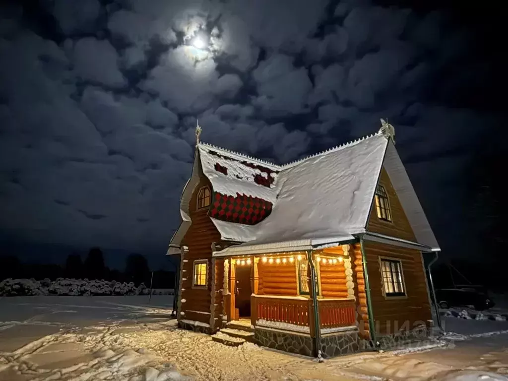 Дом в Новгородская область, Крестецкий муниципальный округ, д. Ересино ... - Фото 1