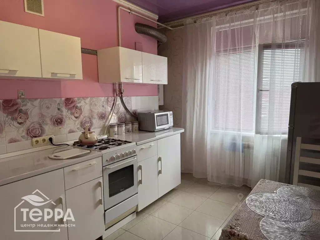 1-к кв. Крым, Евпатория просп. Ленина, 68 (49.4 м) - Фото 1