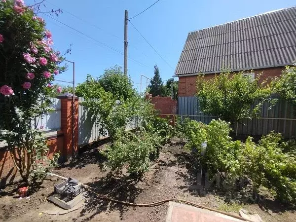 Дом в Ростовская область, Неклиновский район, Новобессергеневское ... - Фото 2