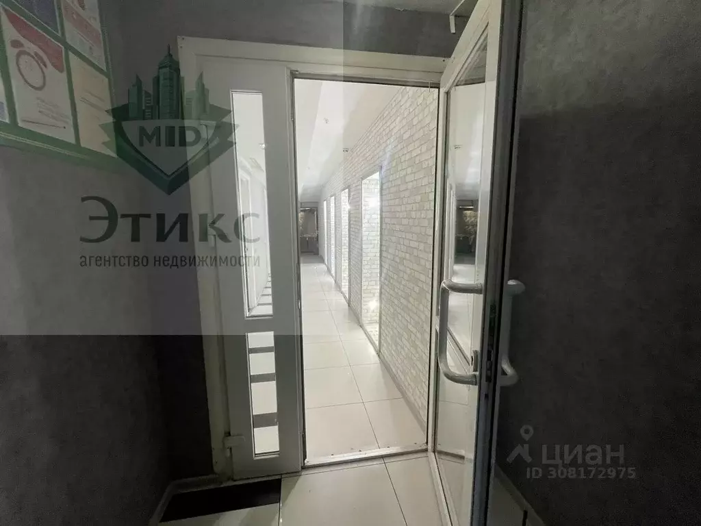 Помещение свободного назначения в Ульяновская область, Ульяновск ул. ... - Фото 1