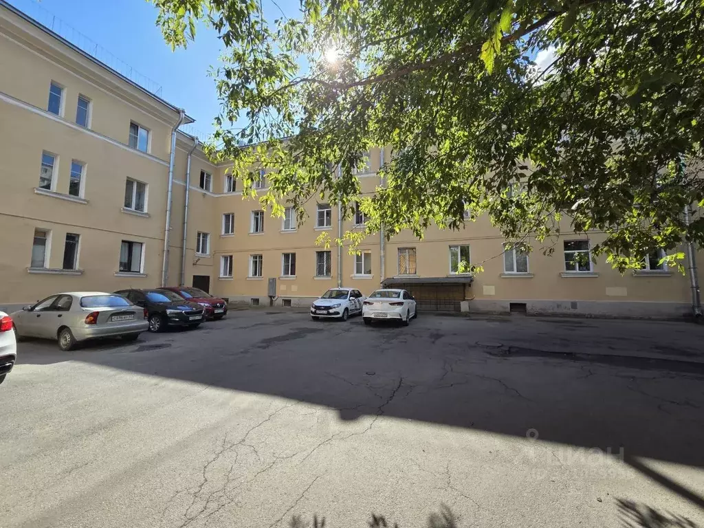 Комната Санкт-Петербург Среднеохтинский просп., 20 (12.5 м) - Фото 1