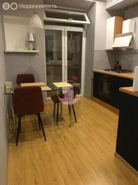 3-комнатная квартира: Севастополь, Большая Морская улица, 41 (78 м) - Фото 0