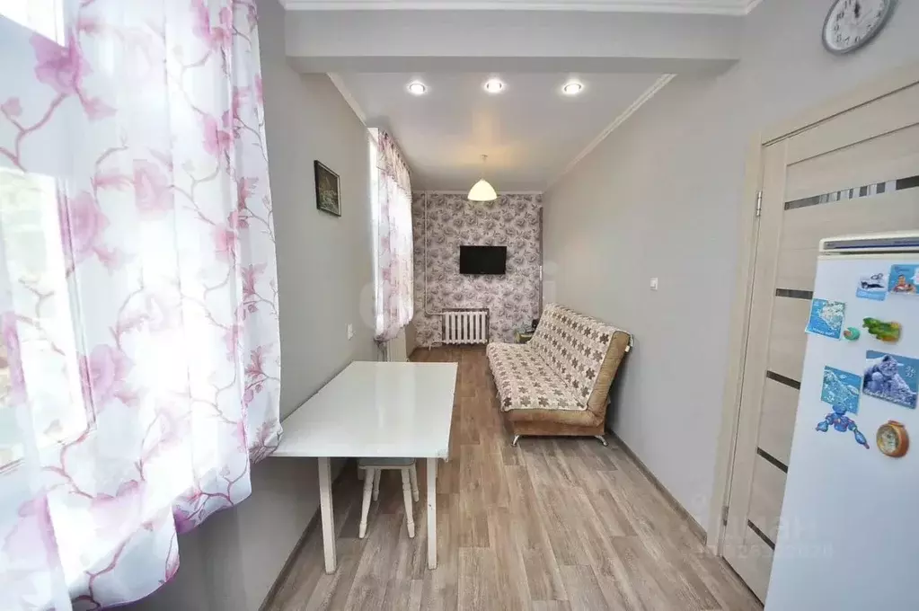 2-к кв. Башкортостан, Салават Уфимская ул., 48 (42.1 м) - Фото 1