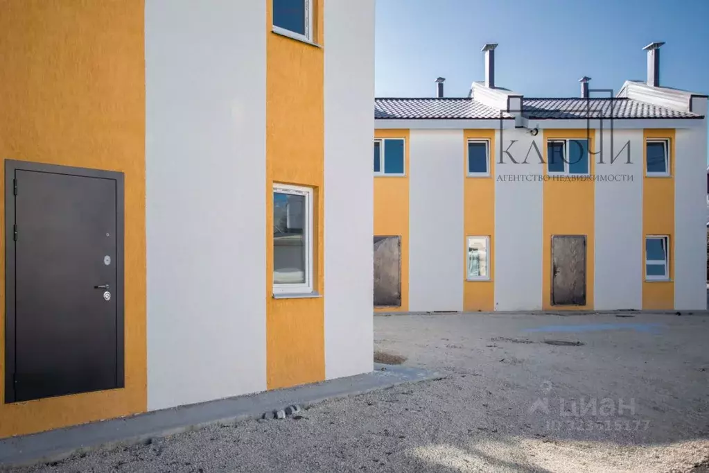 Таунхаус в Челябинская область, Магнитогорск ул. Сочинская, 41 (60 м) - Фото 1