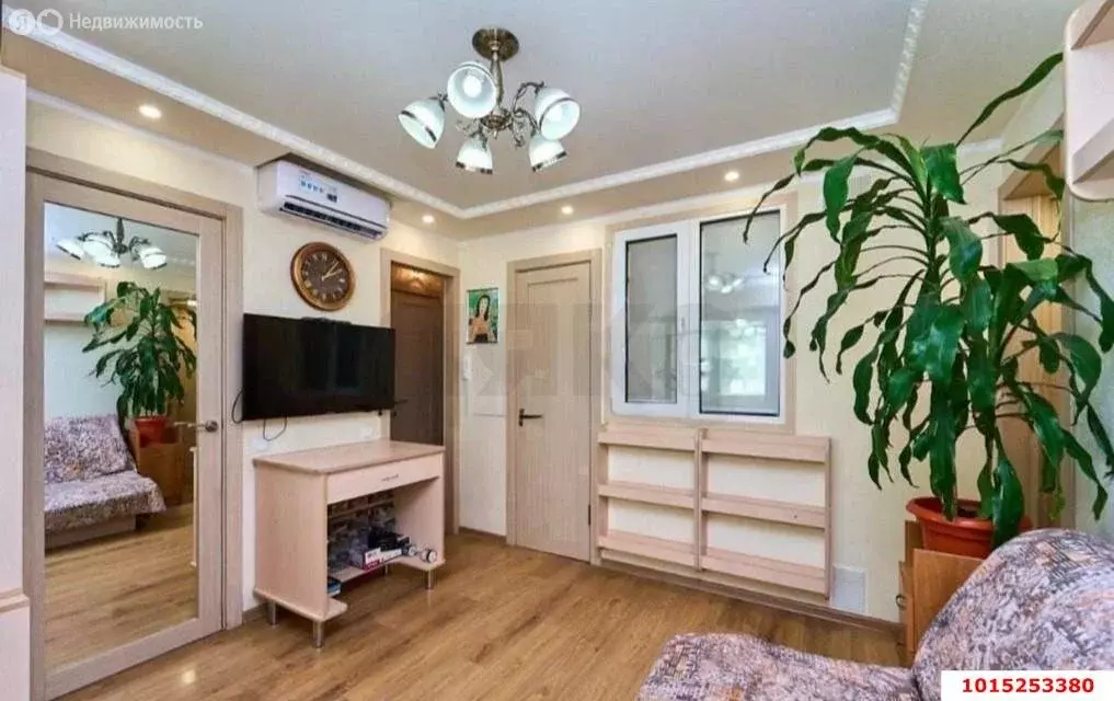 2-комнатная квартира: Краснодар, микрорайон Завод Измерительных ... - Фото 2