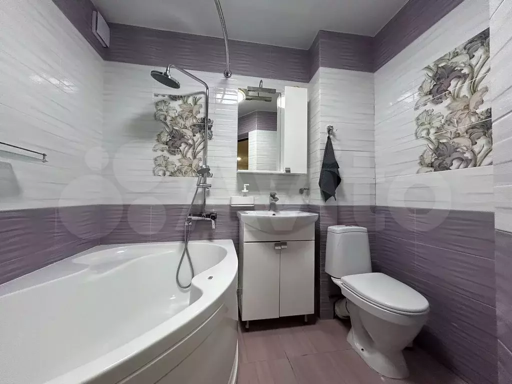 3-к. квартира, 65 м, 9/9 эт. - Фото 0