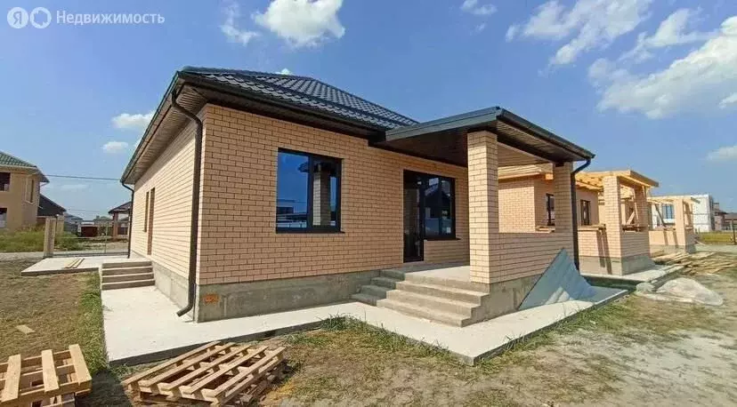 Дом в Мясниковский район, хутор Красный Крым (100 м) - Фото 1