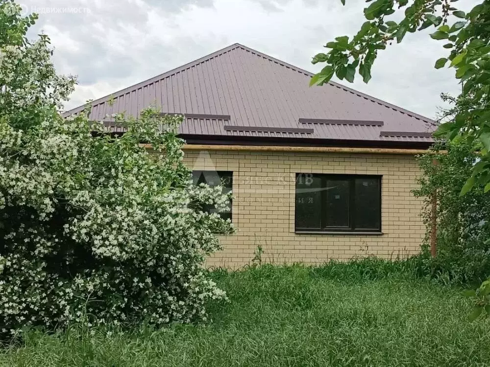 Дом в Зеленокумск, Ессентукская улица (153 м) - Фото 2