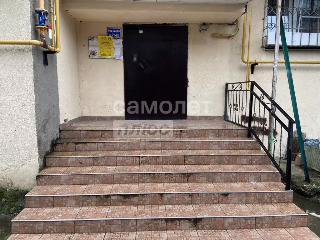 3-к кв. Краснодарский край, Туапсе ул. Шаумяна, 11 (59.6 м) - Фото 2