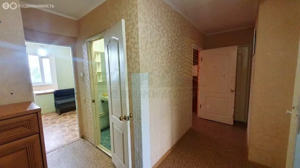 3-комнатная квартира: Ейск, улица Калинина, 292 (74.2 м) - Фото 1
