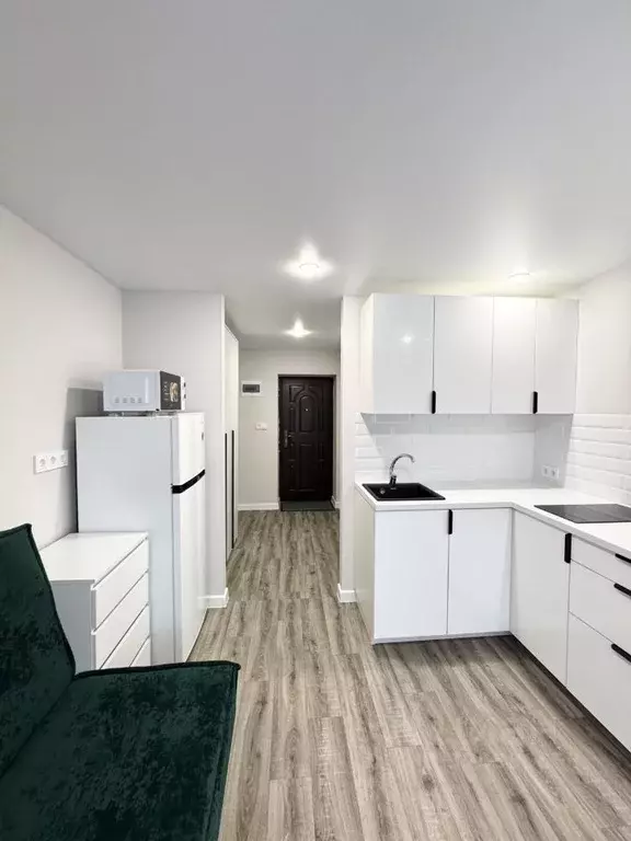 Студия Красноярский край, Красноярск ул. Курчатова, 6 (18.0 м) - Фото 1