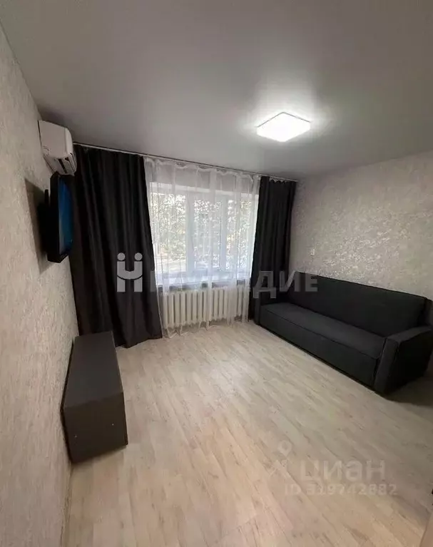1-к кв. Ростовская область, Каменск-Шахтинский Красная ул. (30.5 м) - Фото 0