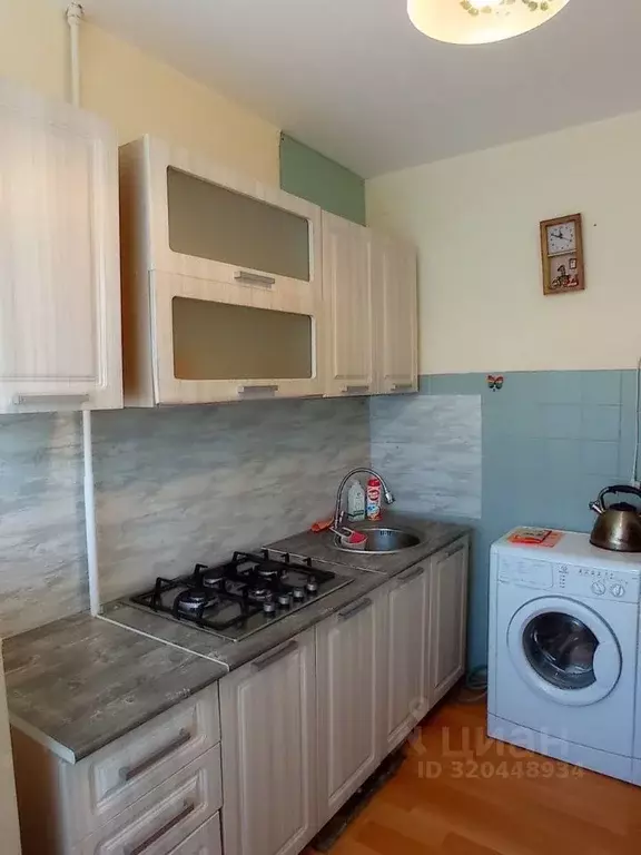 3-к кв. Саратовская область, Саратов Клиническая ул., 8/18 (65.0 м) - Фото 0