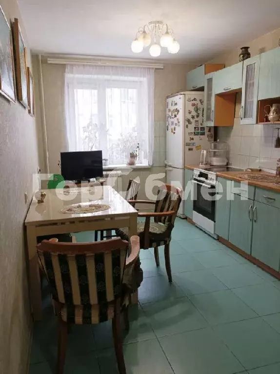 Продается 3-комнатная квартира - Фото 1
