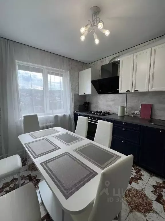 3-к кв. Краснодарский край, Геленджик Советская ул., 66 (61.0 м) - Фото 1