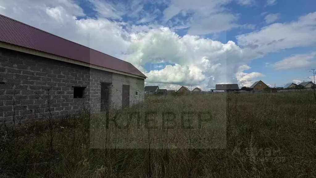 Участок в Башкортостан, Кушнаренковский сельсовет, с. Кушнаренково ул. ... - Фото 1