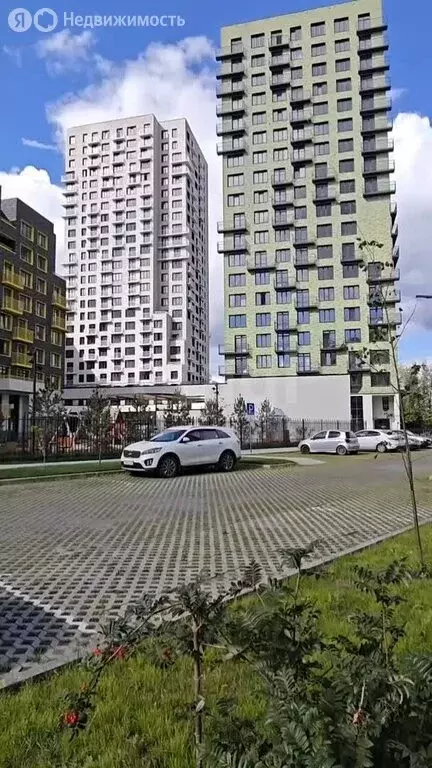 2-комнатная квартира: Тюмень, микрорайон Тарманы, улица Малышева, 31к1 ... - Фото 1