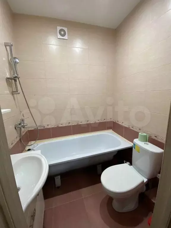 1-к. квартира, 32 м, 2/5 эт. - Фото 1