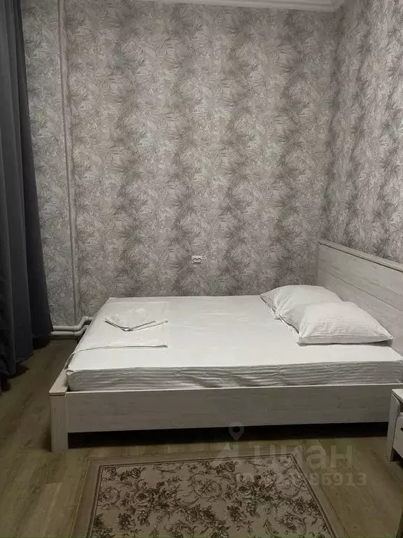 Комната Ямало-Ненецкий АО, Новый Уренгой Таежная ул., 119А - Фото 1